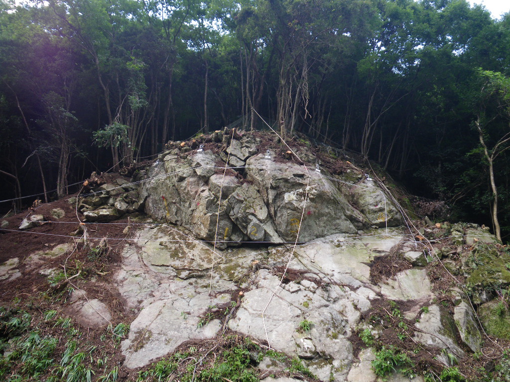 （一）佐田八神線大呂工区 地方道更新防災等対策（災害防除）工事